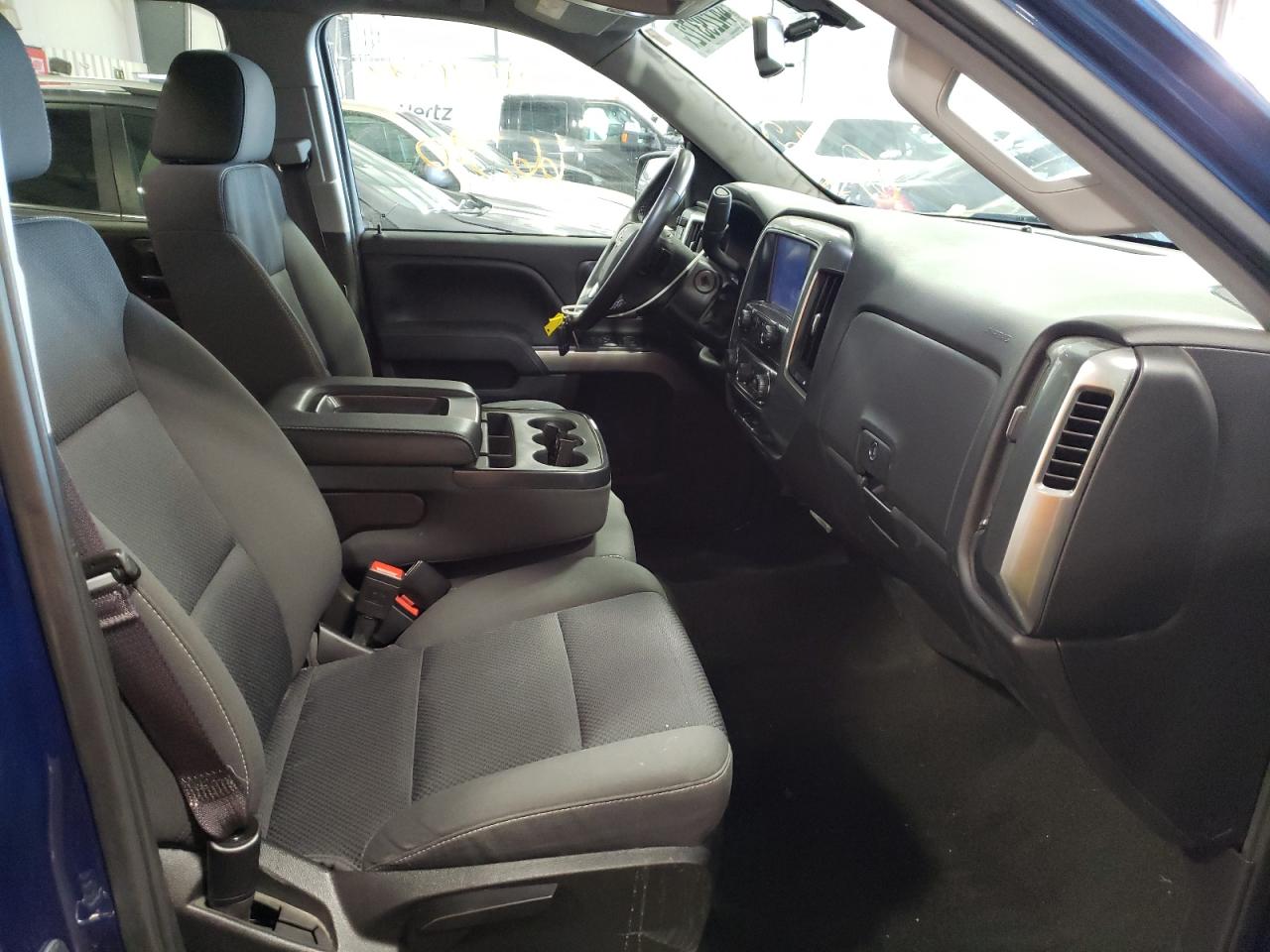 Photo 5 from auction – 2017 CHEVROLET SILVERADO with VIN 3GCUKREC8HG263203