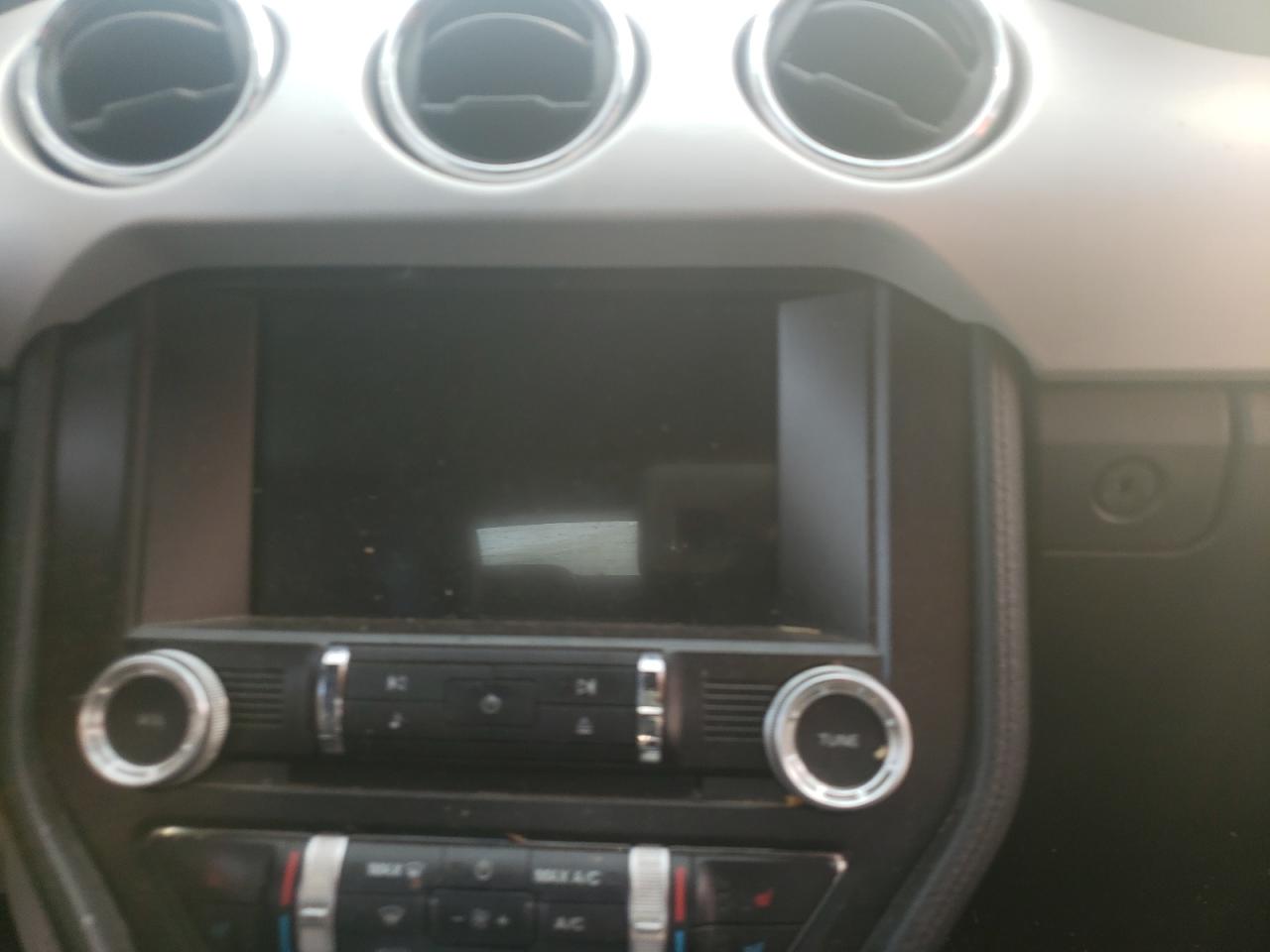 Photo 9 from auction – 2016 FORD MUSTANG with VIN 1FATP8UH0G5259839