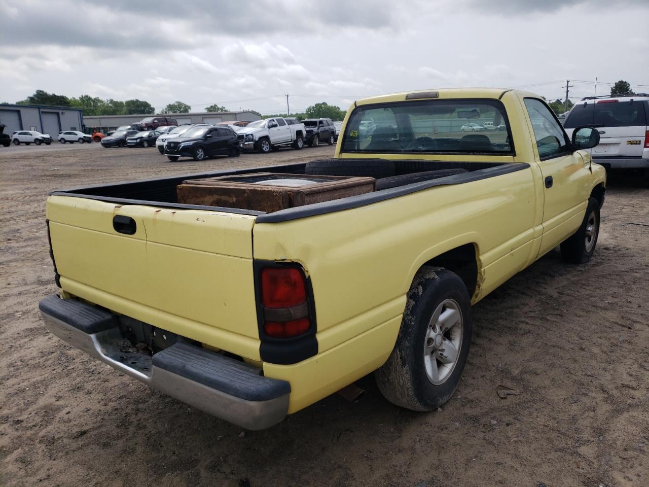 Photo 4 from auction – 2001 DODGE RAM 1500 with VIN 1B7HC16X31S655604