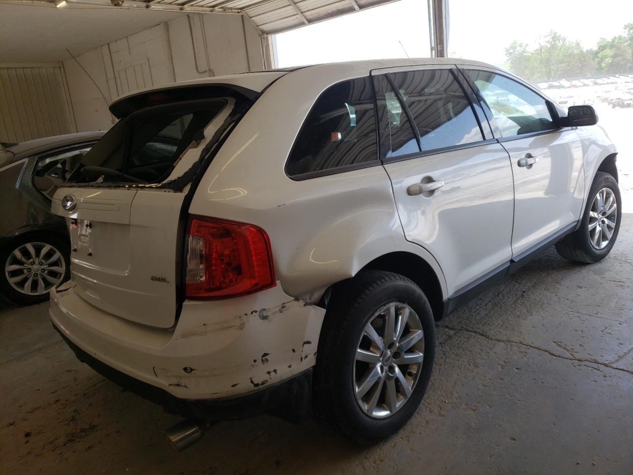 Photo 4 from auction – 2013 FORD EDGE SEL with VIN 2FMDK3JC4DBE37411