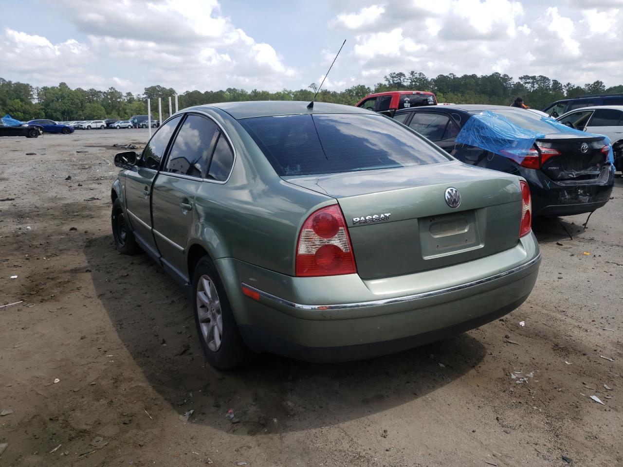Photo 3 from auction – 2004 VOLKSWAGEN PASSAT GLS with VIN WVWPD63B34P046504