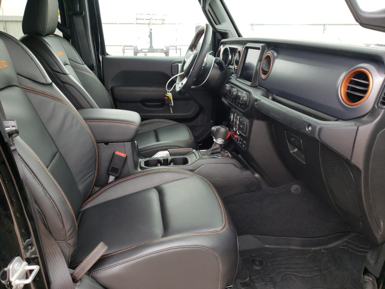 Photo 5 from auction – 2021 JEEP GLADIATOR with VIN 1C6JJTEG5ML528377