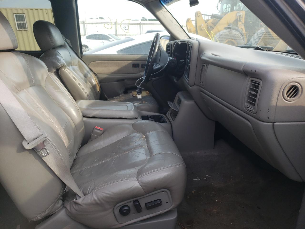 Photo 5 from auction – 2001 CHEVROLET 1500 with VIN 2GCEC19T611299838