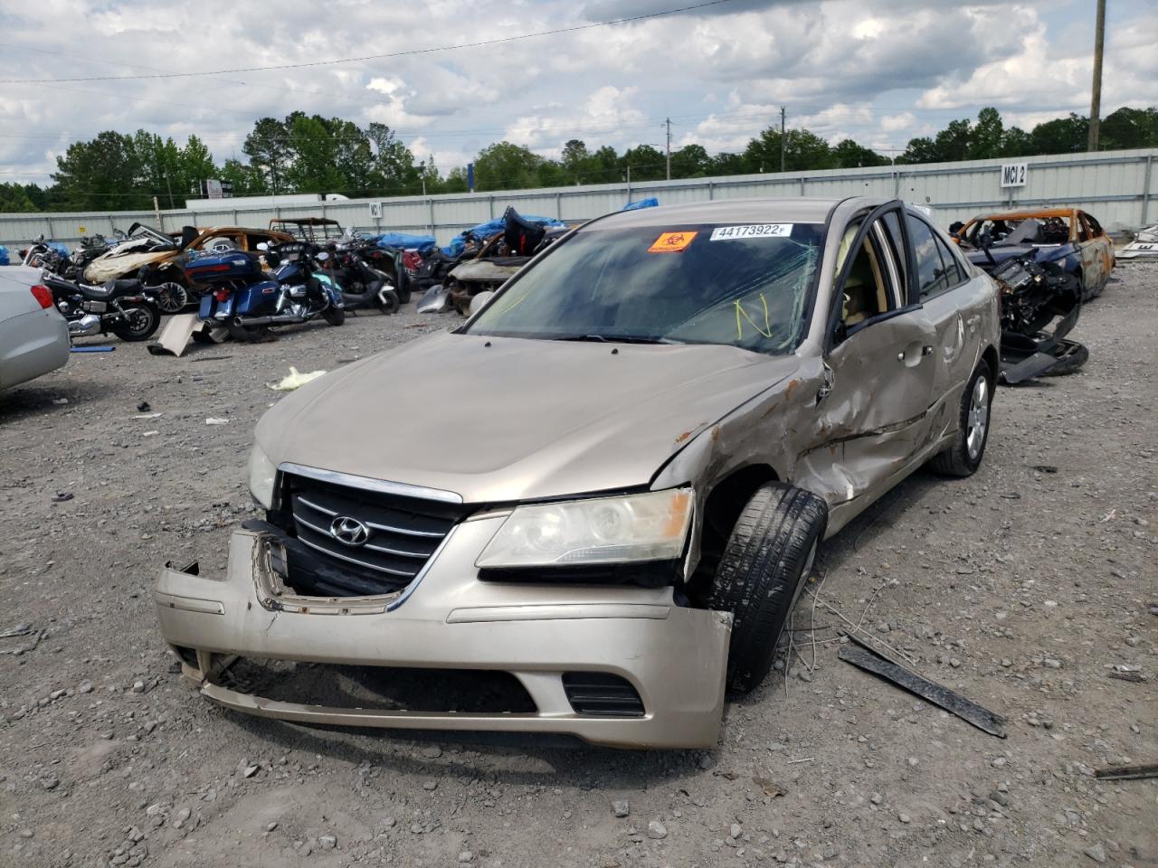 Photo 2 from auction – 2010 HYUNDAI SONATA GLS with VIN 5NPET4AC4AH582928