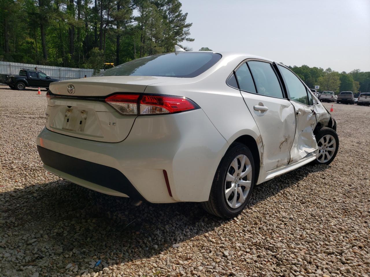 Photo 4 from auction – 2020 TOYOTA COROLLA LE with VIN 5YFEPRAE0LP120892