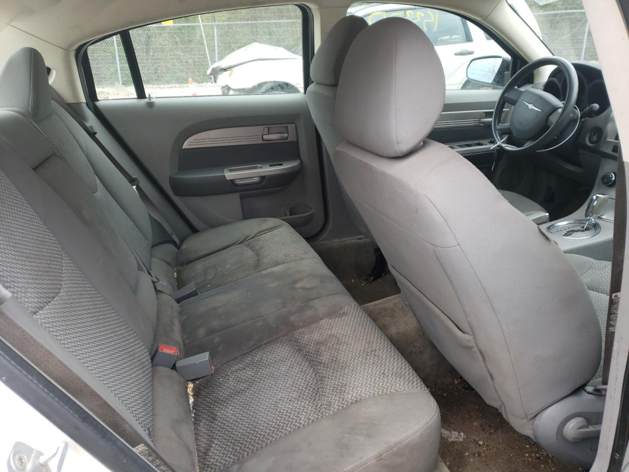 Photo 6 from auction – 2007 CHRYSLER SEBRING with VIN 1C3LC46K27N558163