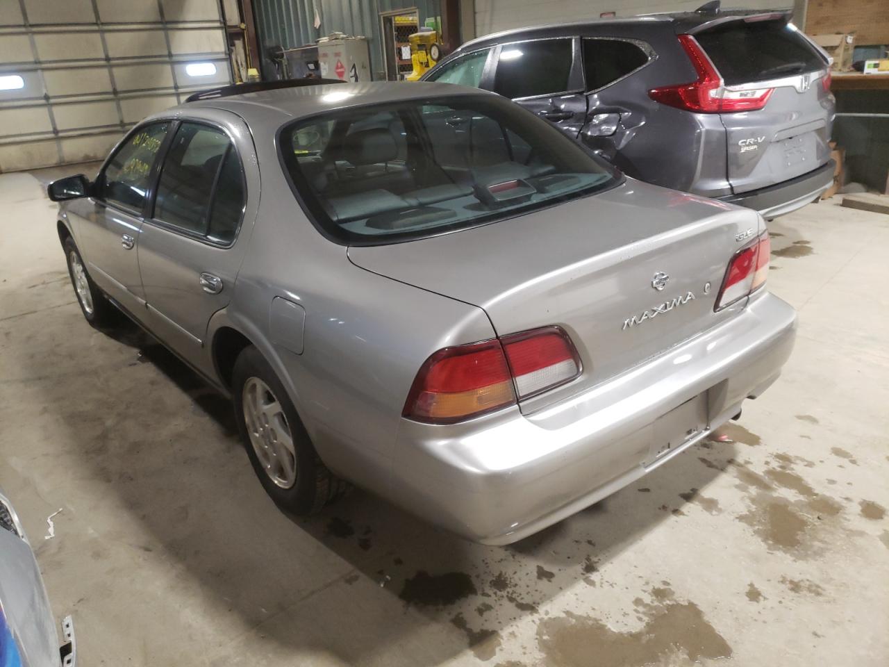 Photo 3 from auction – 1999 NISSAN MAXIMA with VIN JN1CA21A6XT105263