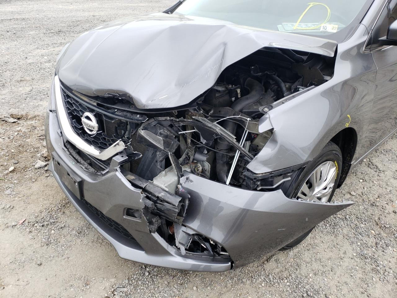 Photo 9 from auction – 2016 NISSAN SENTRA S with VIN 3N1AB7AP2GY269512