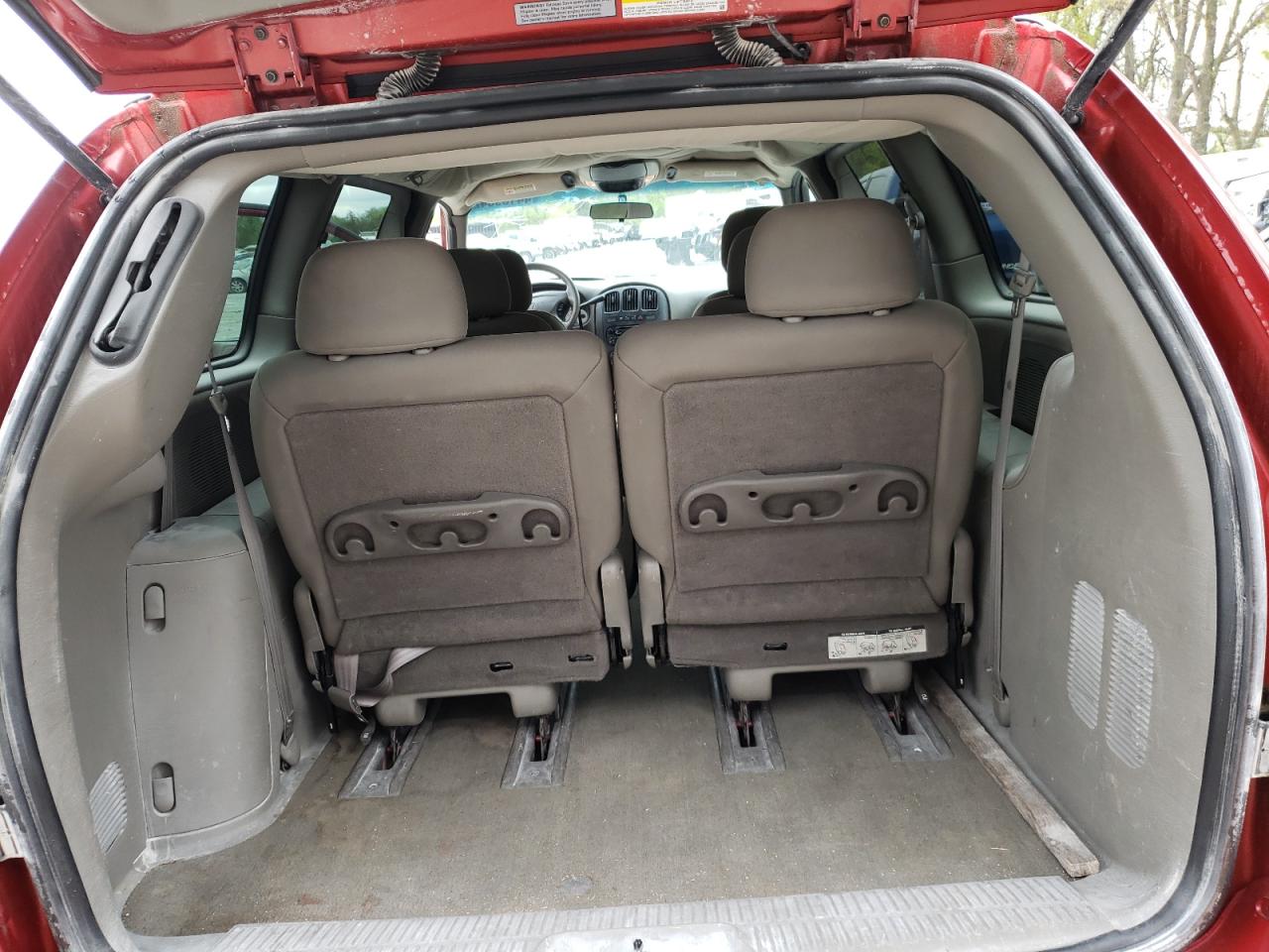 Photo 6 from auction – 2001 DODGE GRAND CARA with VIN 2B4GP74L71R293696
