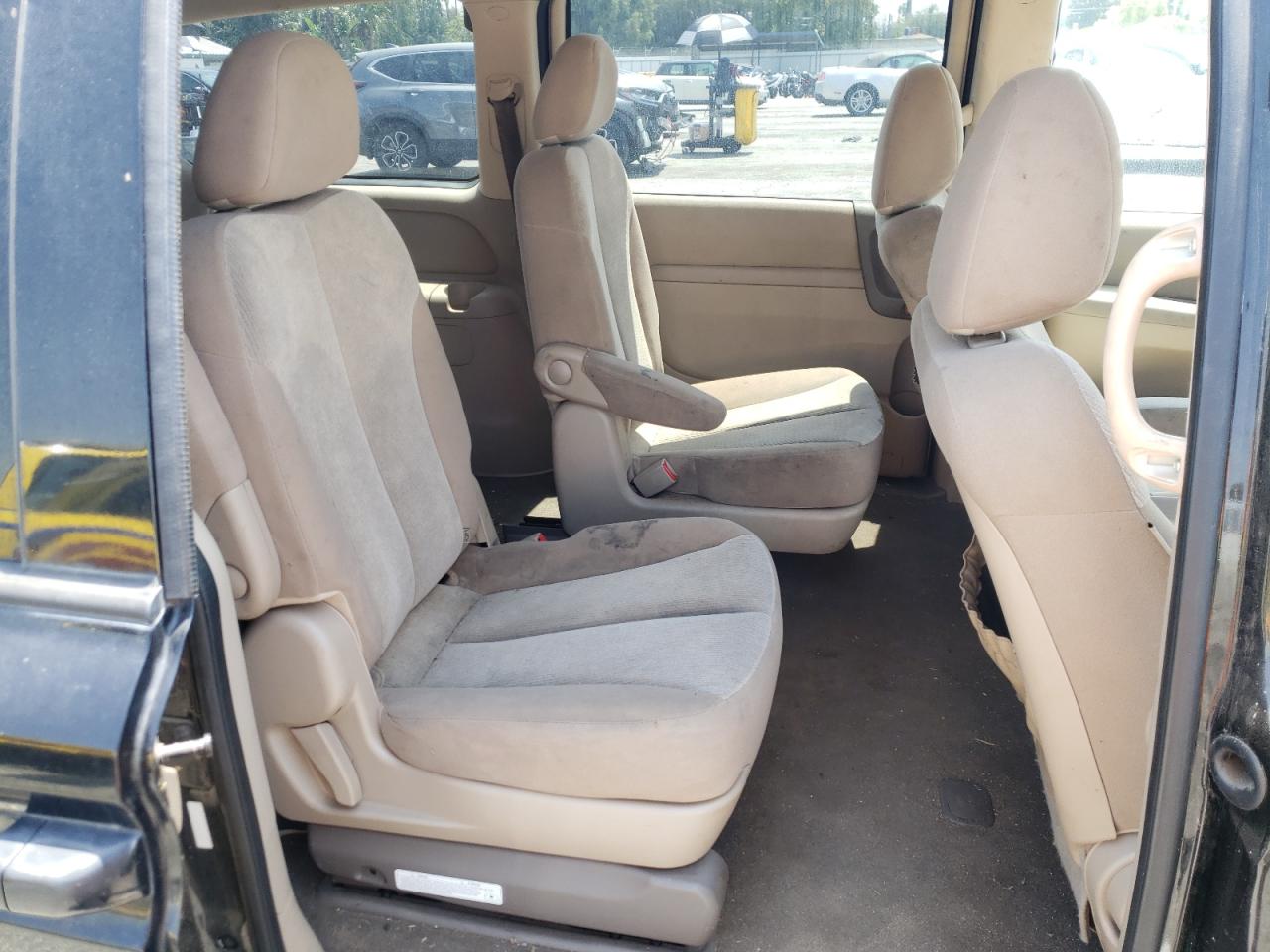 Photo 6 from auction – 2012 KIA SEDONA LX with VIN KNDMG4C76C6438603