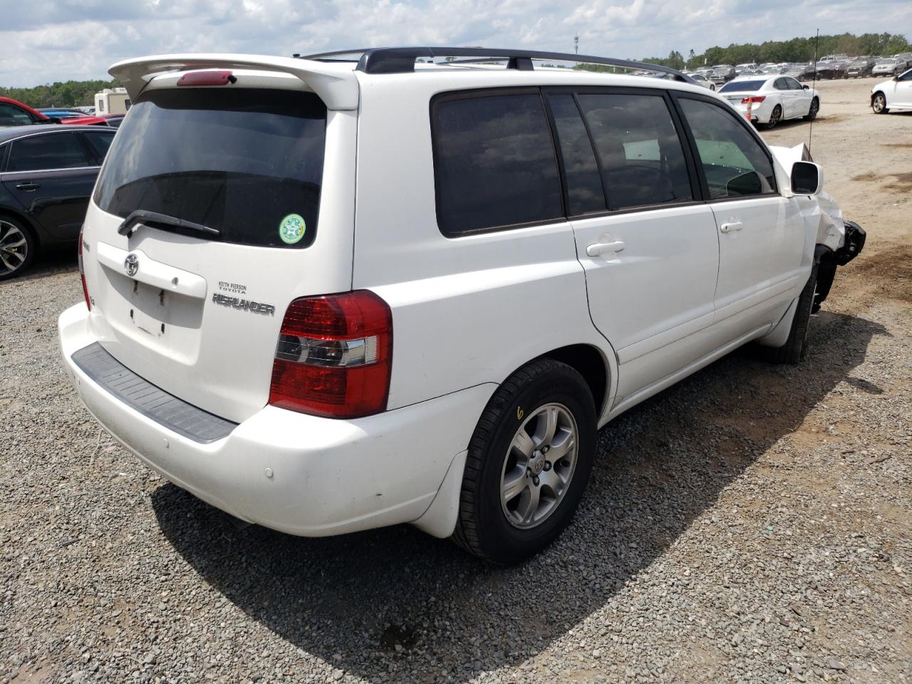 Photo 4 from auction – 2007 TOYOTA HIGHLANDER with VIN JTEGP21A970142219