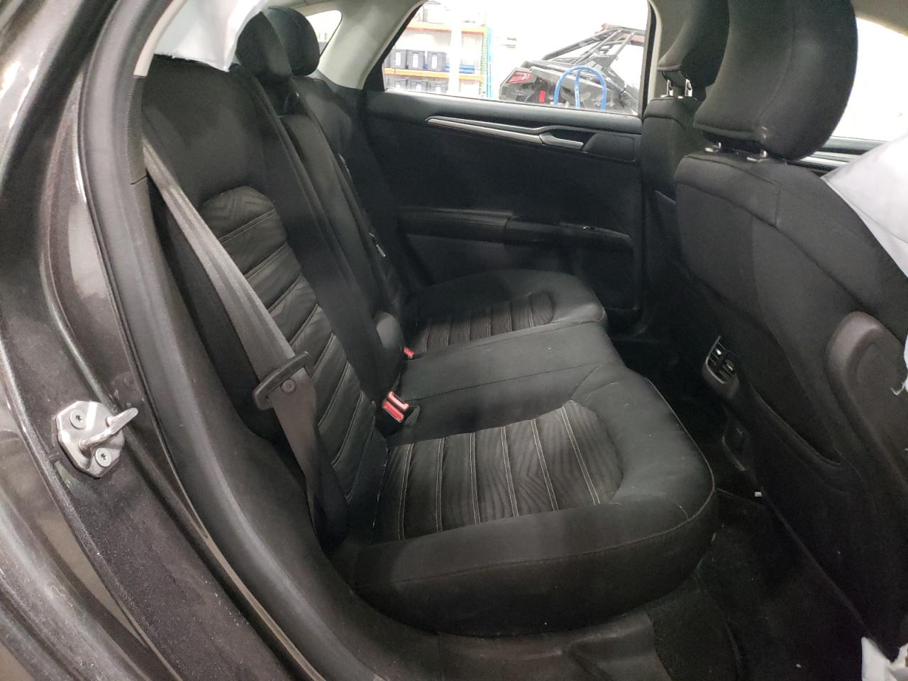 Photo 6 from auction – 2016 FORD FUSION SE with VIN 3FA6P0H79GR239747