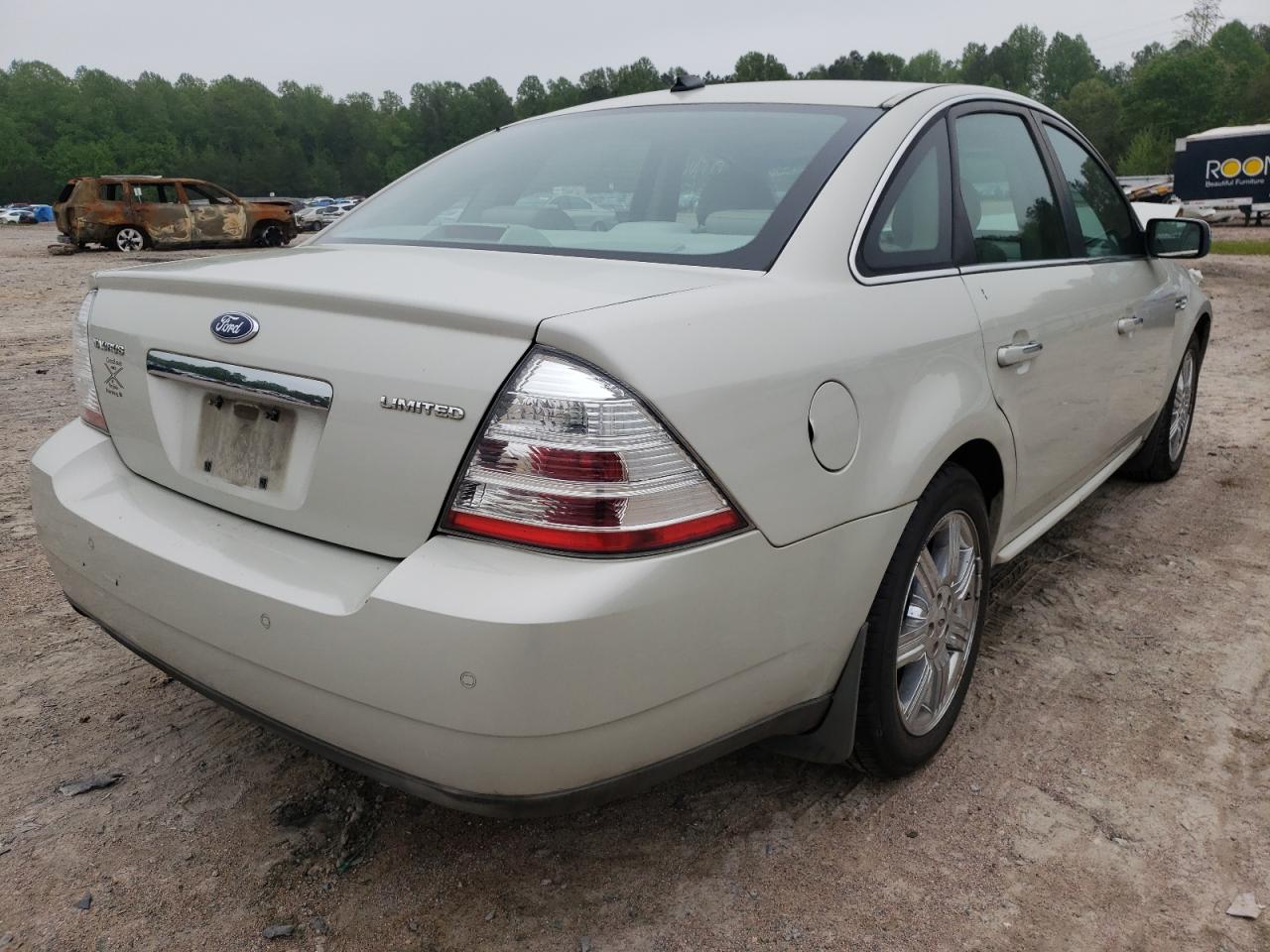 Photo 4 from auction – 2008 FORD TAURUS LIM with VIN 1FAHP25W38G108631