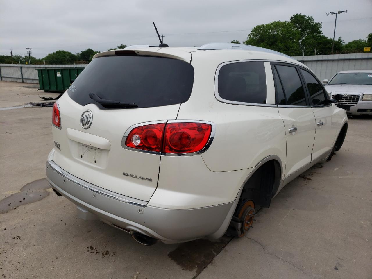 Photo 4 from auction – 2012 BUICK ENCLAVE with VIN 5GAKRDED4CJ396841