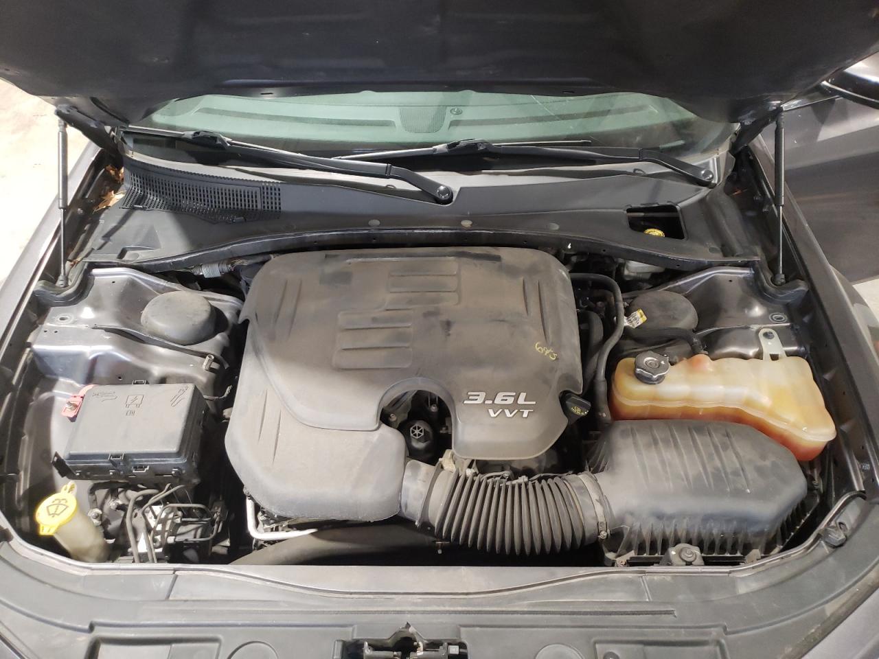 Photo 7 from auction – 2014 CHRYSLER 300 with VIN 2C3CCAAG5EH124276