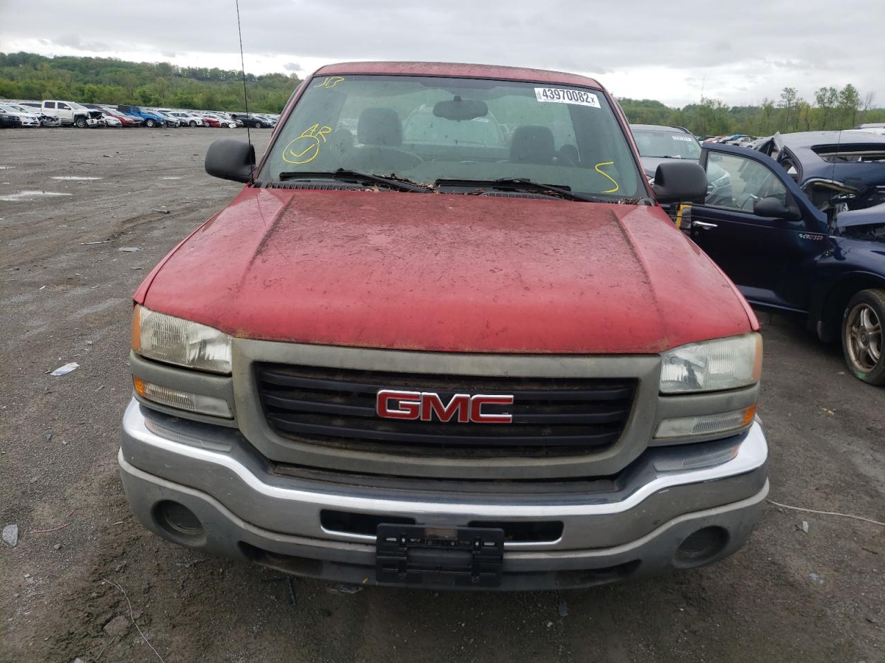 Photo 9 from auction – 2004 GMC NEW SIERRA with VIN 1GTEC14X24Z141857
