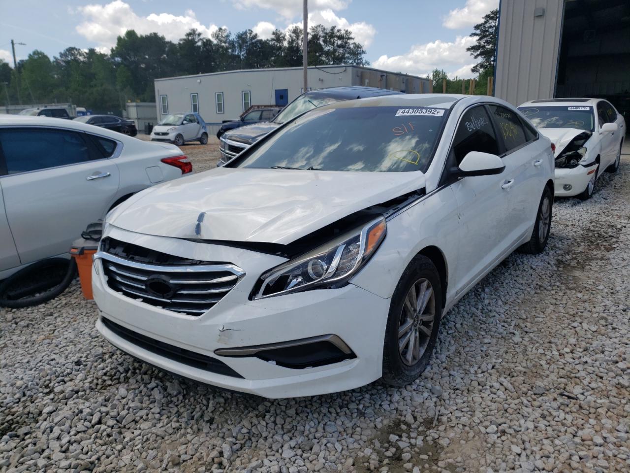 Photo 2 from auction – 2016 HYUNDAI SONATA SE with VIN 5NPE24AF5GH386308