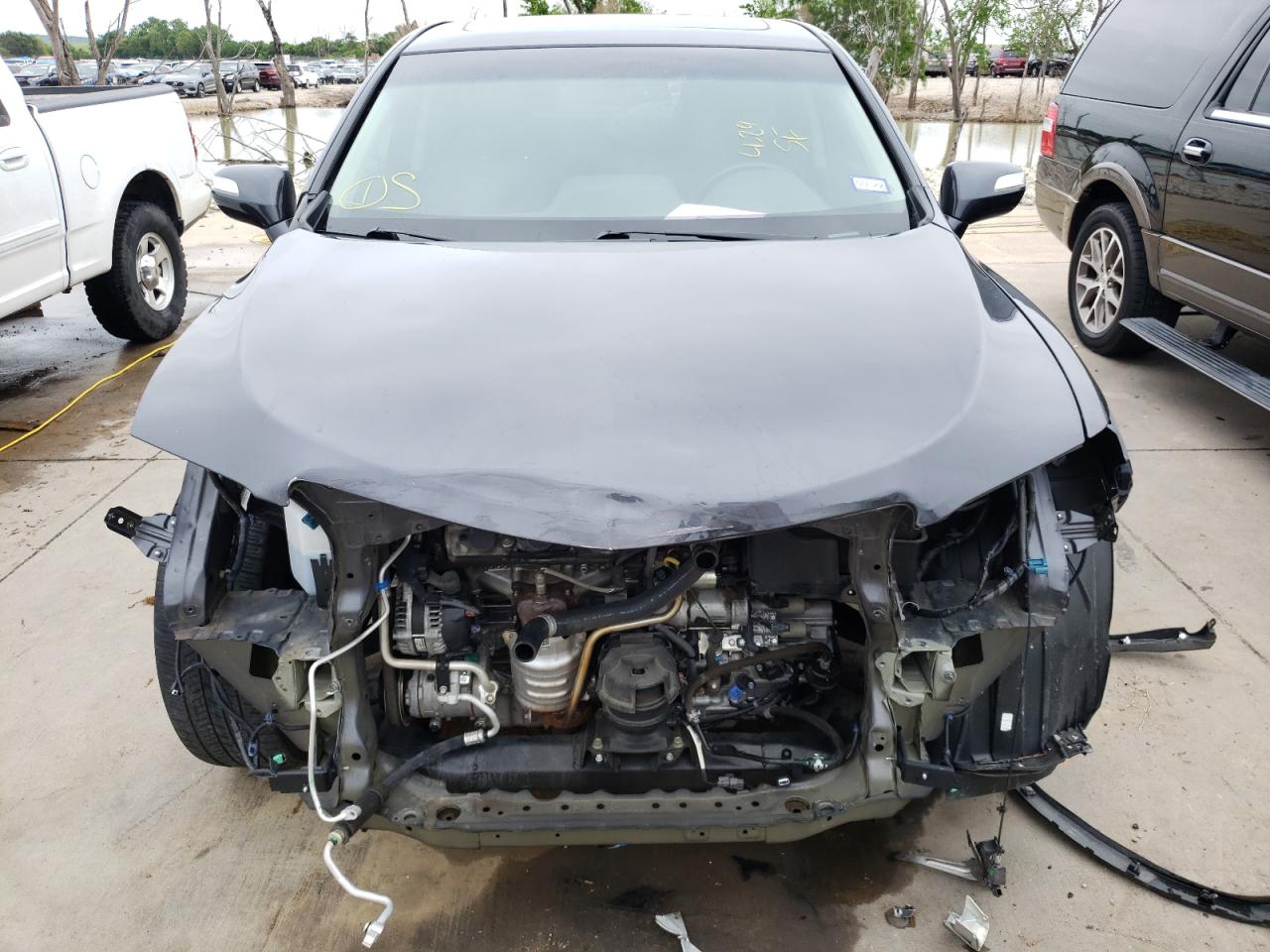 Photo 9 from auction – 2015 ACURA RDX TECHNO with VIN 5J8TB3H52FL018999