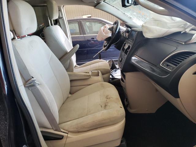 Photo 5 from auction – 2011 CHRYSLER TOWN & COU with VIN 2A4RR5DG5BR649166