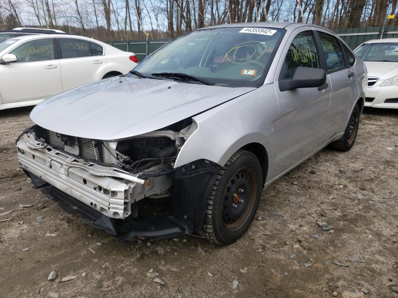 Photo 2 from auction – 2010 FORD FOCUS SE with VIN 1FAHP3FN7AW215057