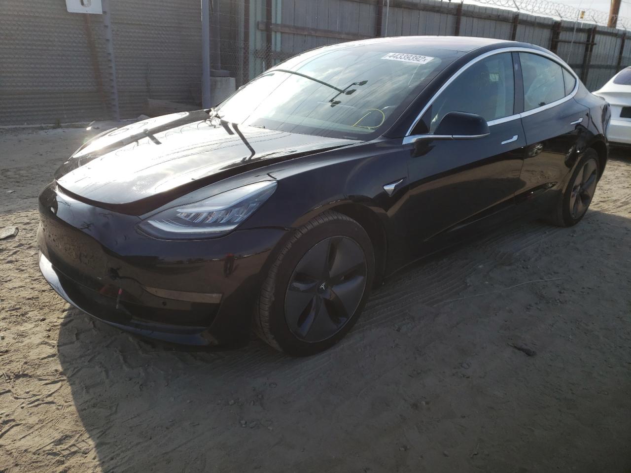Photo 2 from auction – 2018 TESLA MODEL 3 with VIN 5YJ3E1EB5JF113217