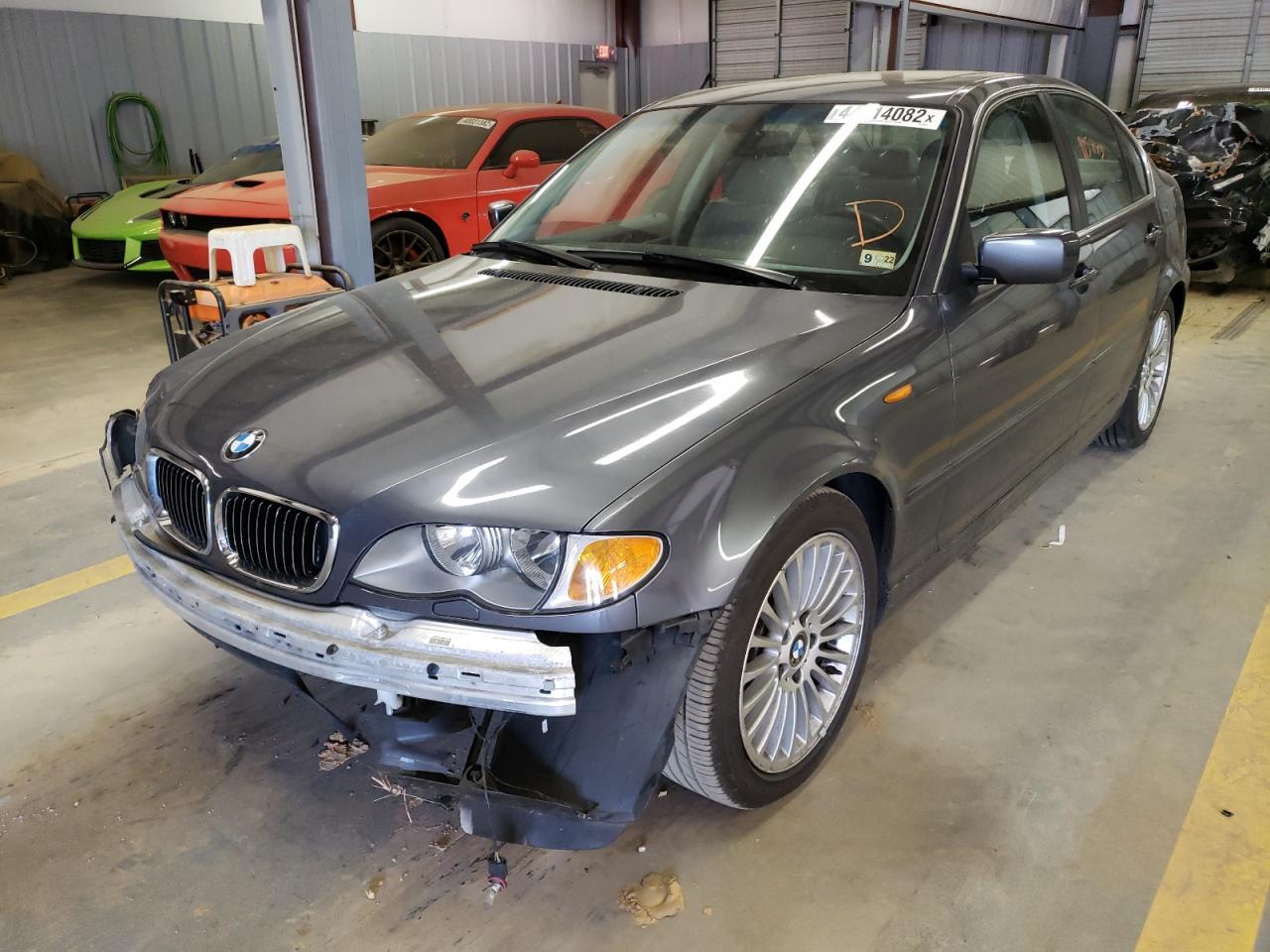 Photo 2 from auction – 2003 BMW 330 I with VIN WBAEV53463KM02551