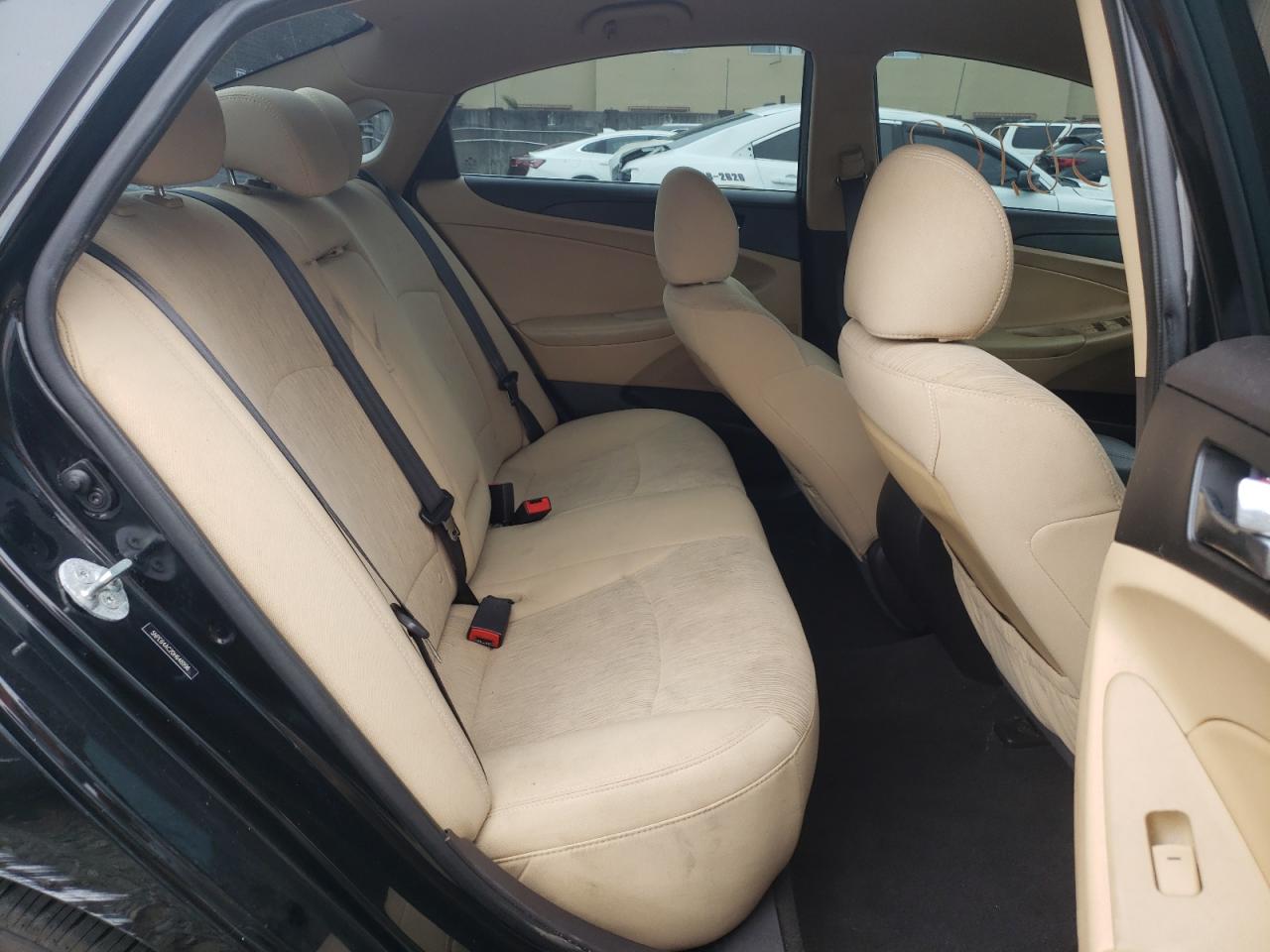 Photo 6 from auction – 2013 HYUNDAI SONATA GLS with VIN 5NPEB4AC2DH648996