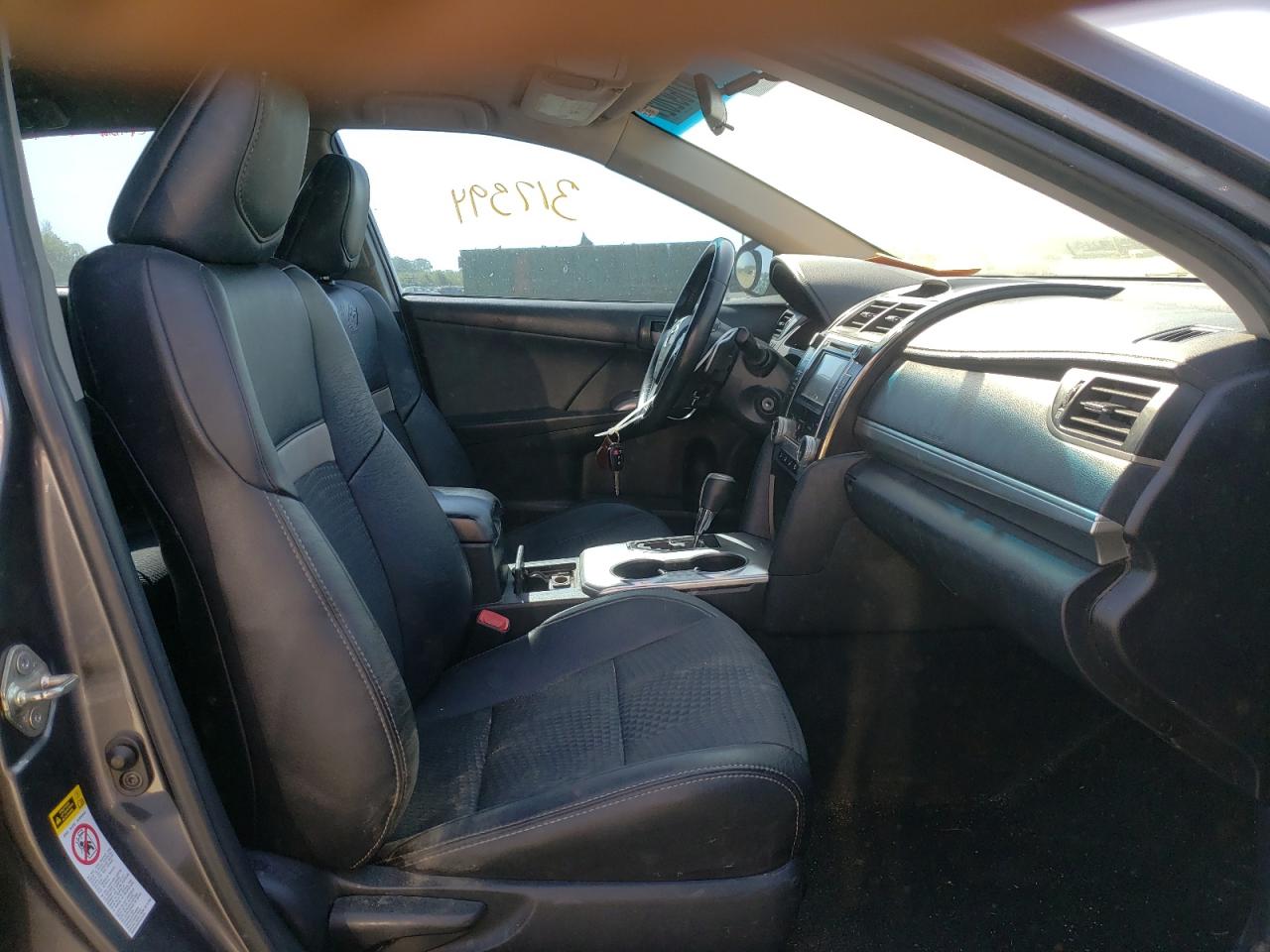 Photo 5 from auction – 2014 TOYOTA CAMRY L with VIN 4T1BF1FK1EU327377
