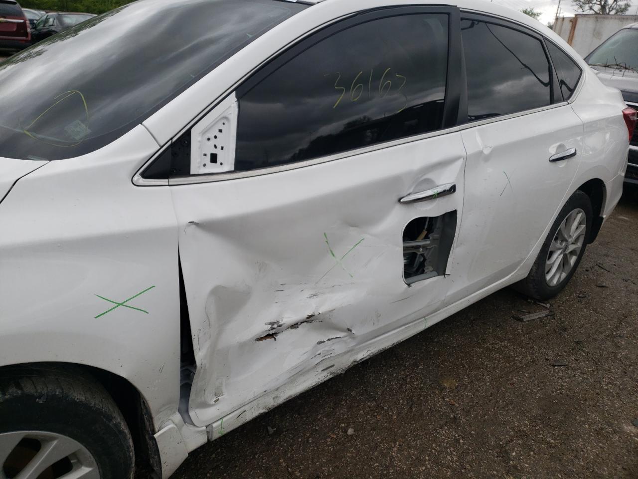 Photo 9 from auction – 2019 NISSAN SENTRA S with VIN 3N1AB7AP1KY424558