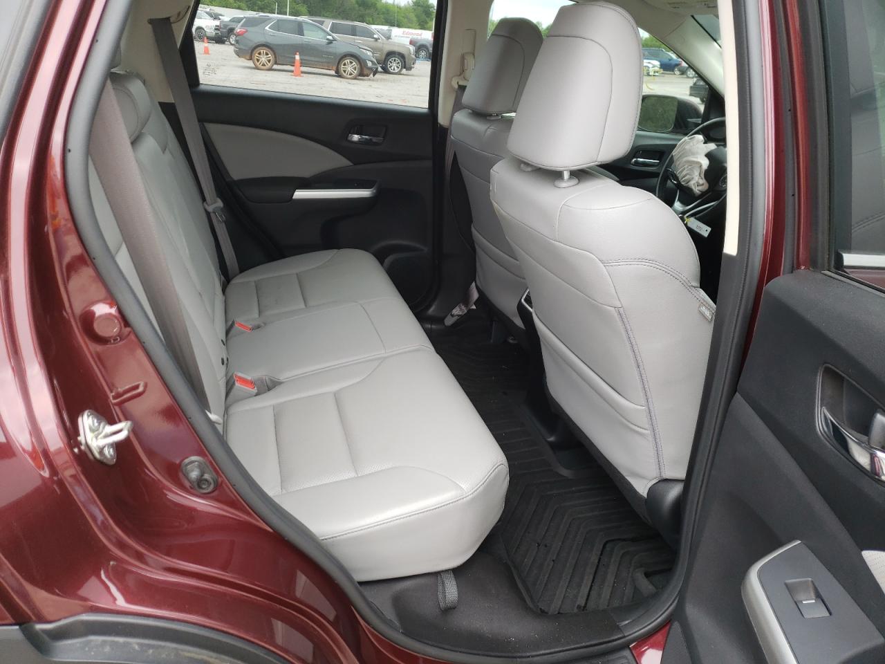 Photo 6 from auction – 2016 HONDA CR-V EX with VIN 2HKRM3H71GH543613