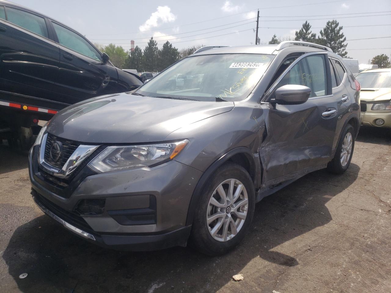 Photo 2 from auction – 2020 NISSAN ROGUE S with VIN KNMAT2MV2LP534948