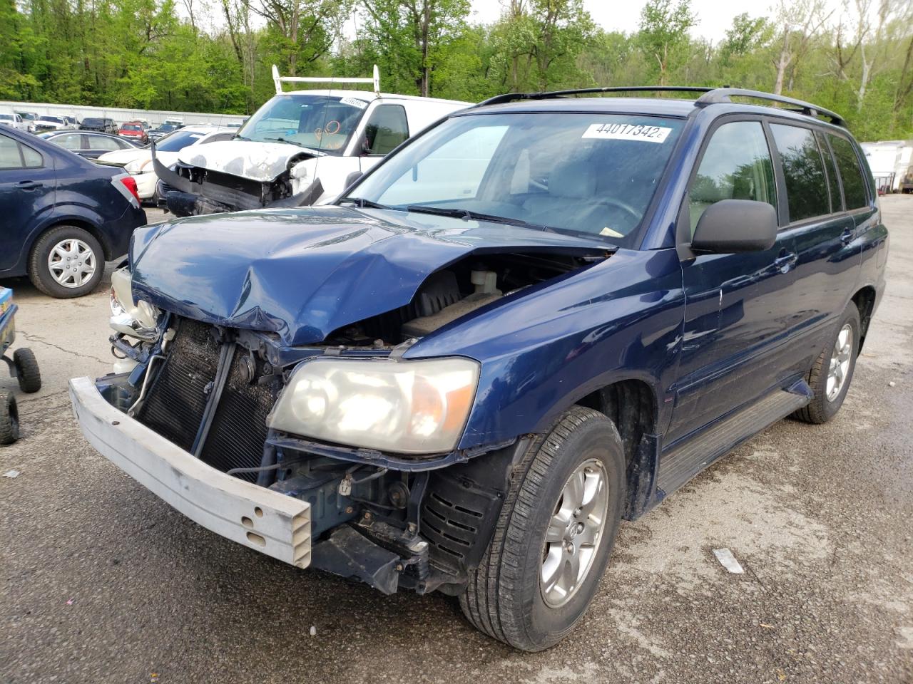 Photo 2 from auction – 2005 TOYOTA HIGHLANDER with VIN JTEDP21A950083933