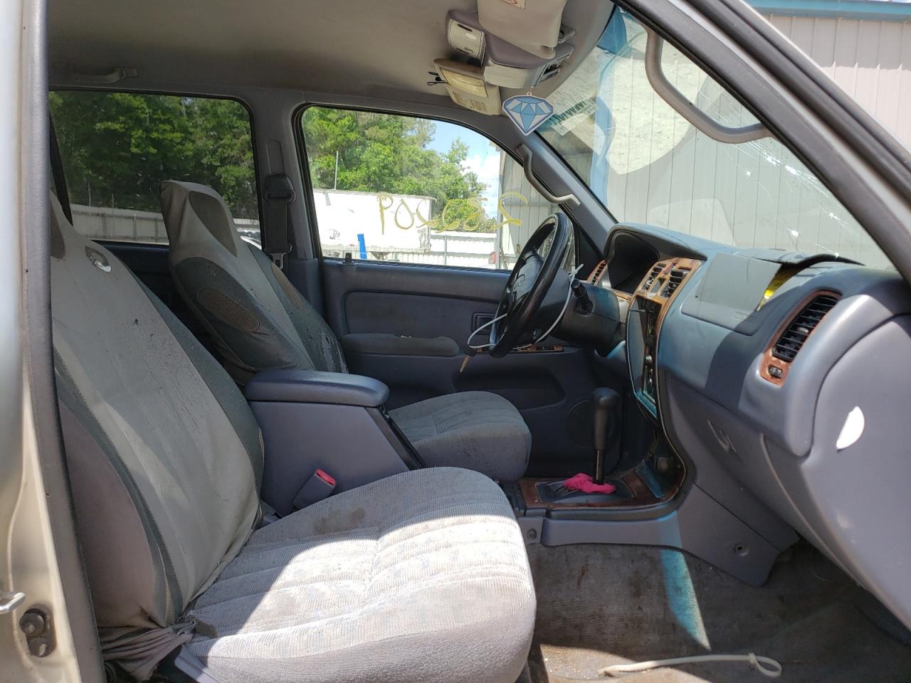 Photo 5 from auction – 2000 TOYOTA 4RUNNER with VIN JT3GM84R3Y0055116