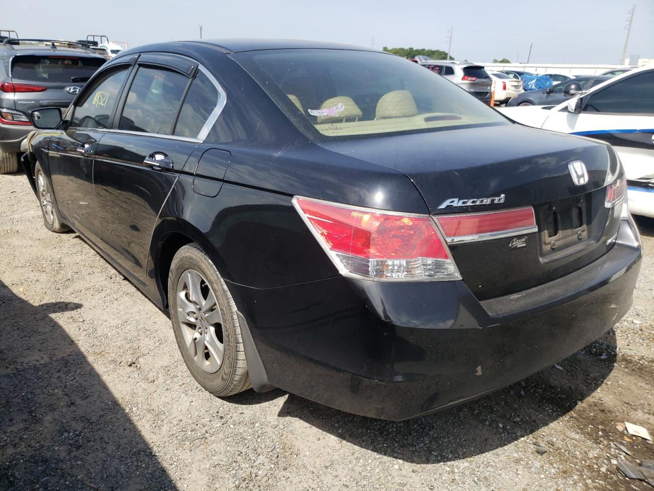 Photo 3 from auction – 2011 HONDA ACCORD SE with VIN 1HGCP2F63BA067433