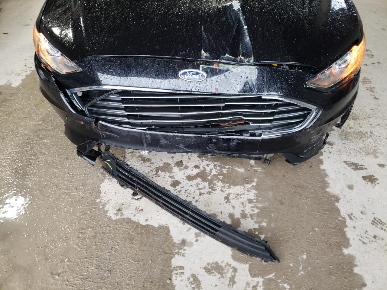 Photo 9 from auction – 2019 FORD FUSION SE with VIN 3FA6P0HD5KR123542