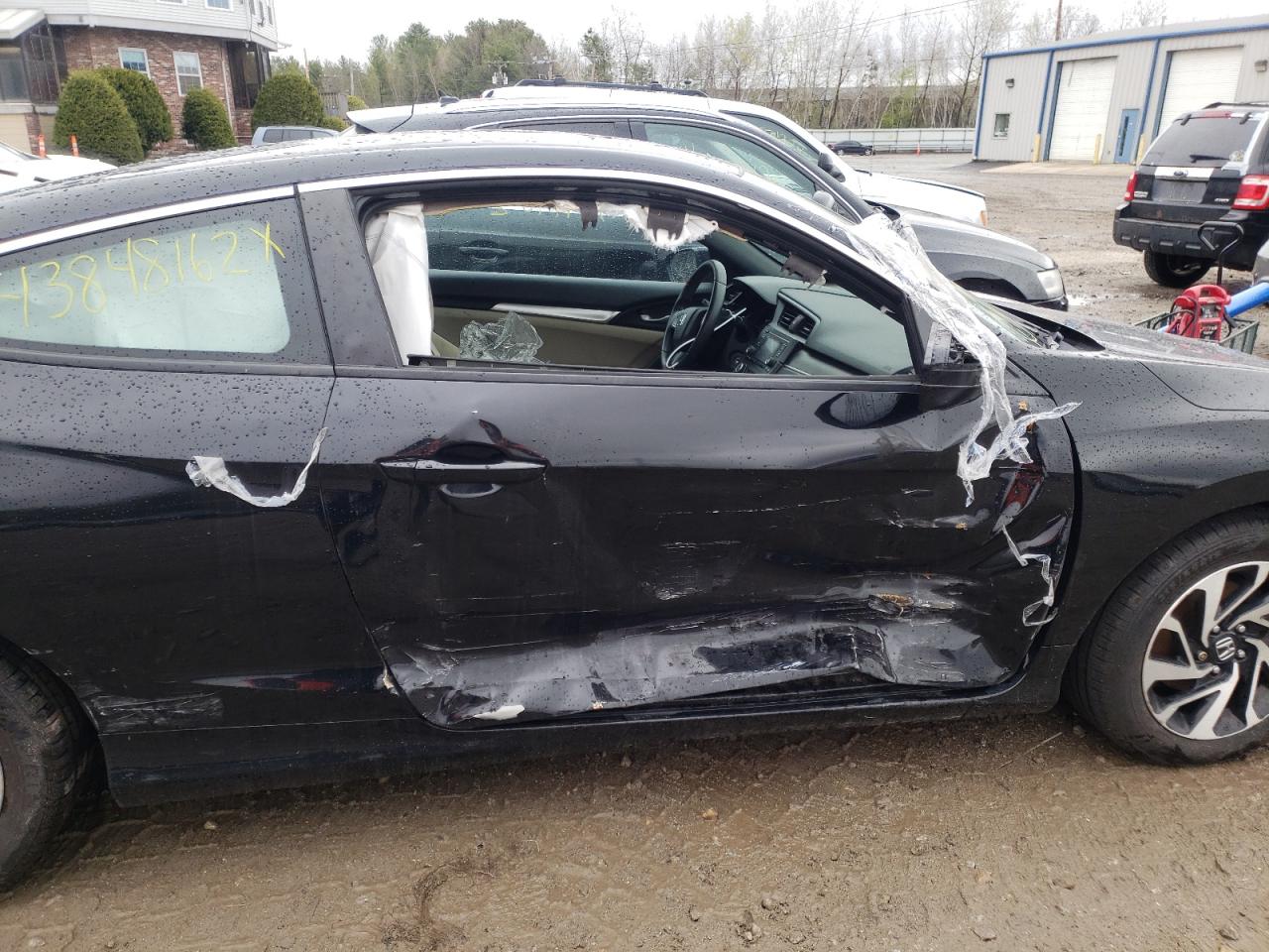 Photo 9 from auction – 2016 HONDA CIVIC LX with VIN 2HGFC4B51GH301871