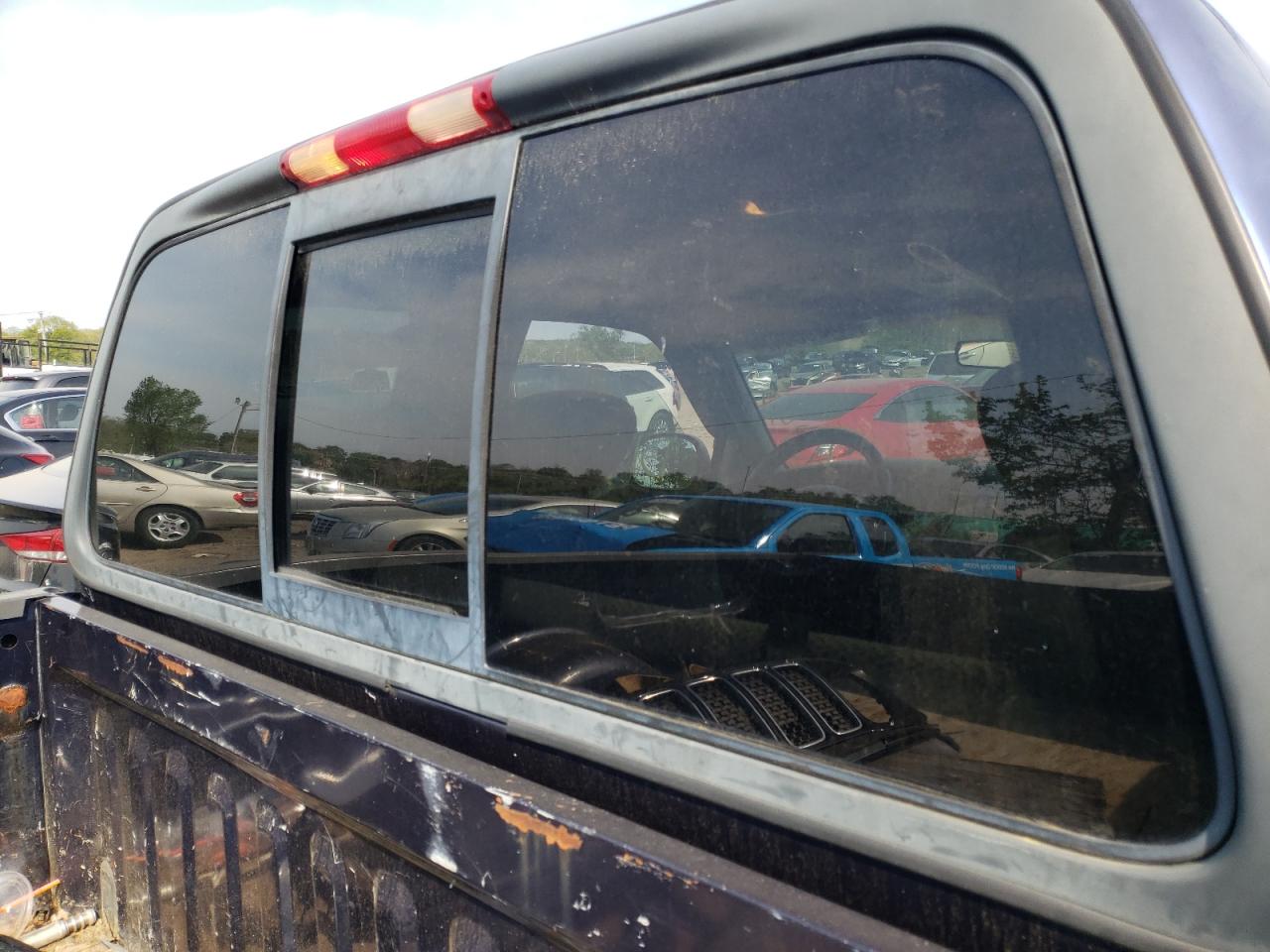 Photo 6 from auction – 2003 FORD F150 with VIN 1FTRX17213NB16573