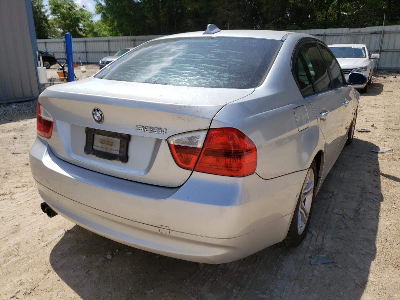 Photo 4 from auction – 2008 BMW 328 I with VIN WBAVA33588K053490