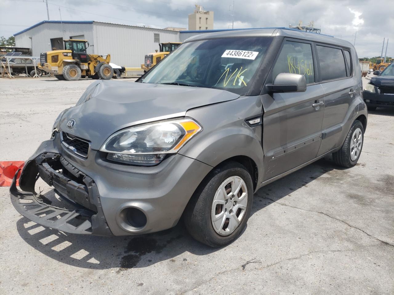 Photo 2 from auction – 2013 KIA SOUL with VIN KNDJT2A5XD7515845