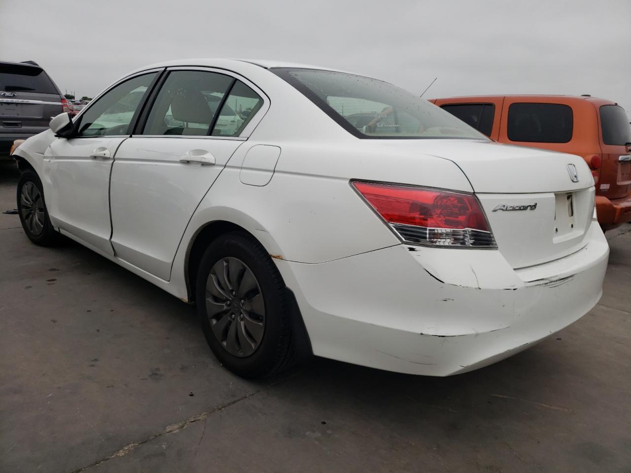 Photo 3 from auction – 2008 HONDA ACCORD with VIN JHMCP26358C025829
