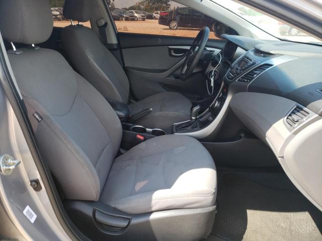 Photo 5 from auction – 2016 HYUNDAI ELANTRA SE with VIN 5NPDH4AE7GH728360