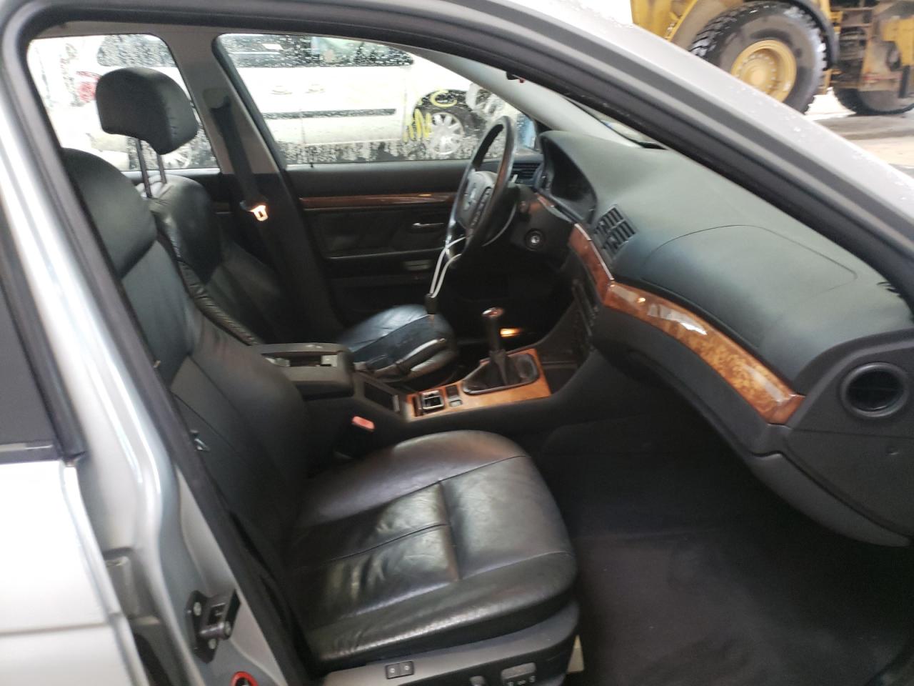 Photo 5 from auction – 1998 BMW 540 I with VIN WBADE5321WBV94248