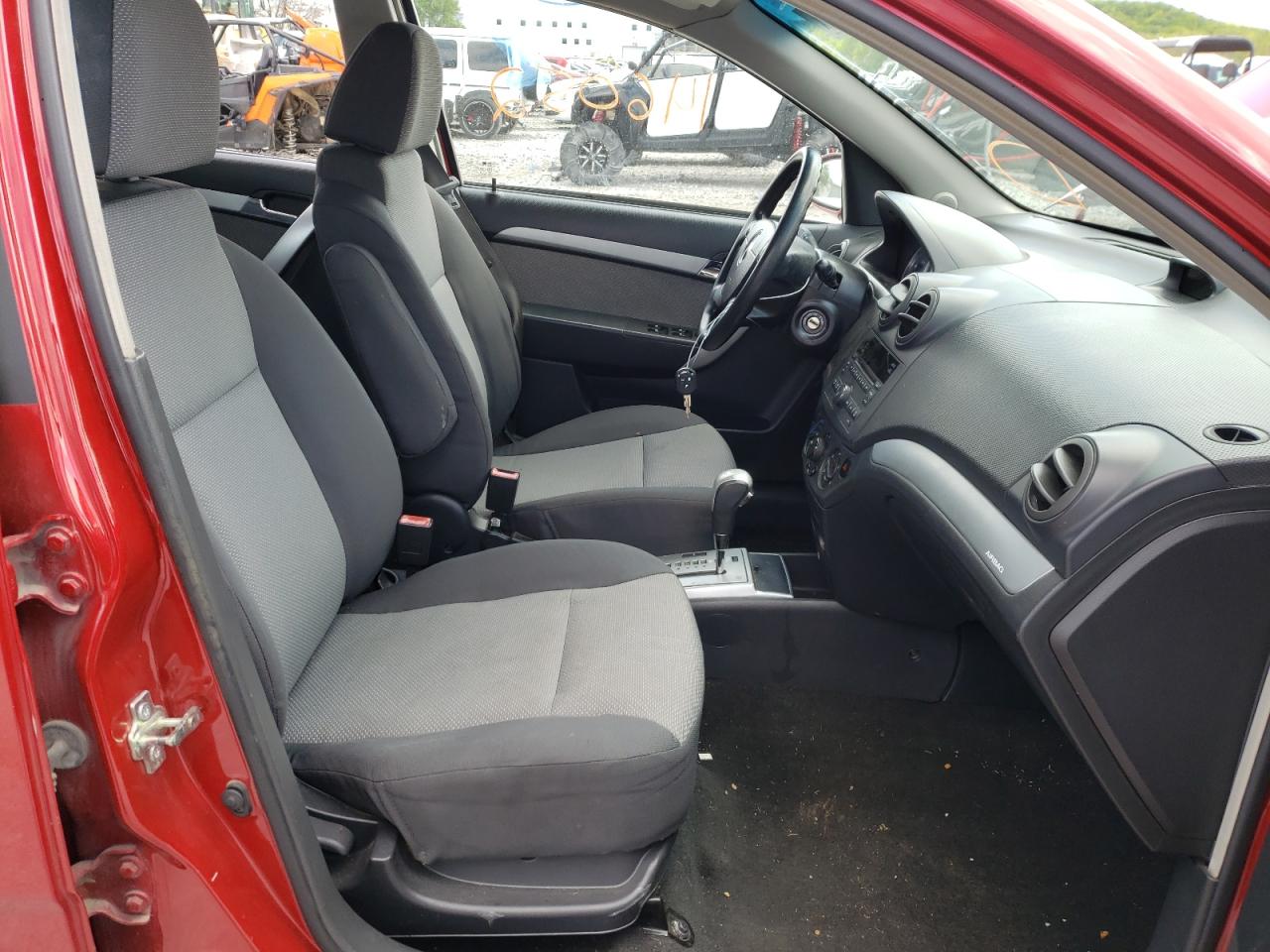 Photo 5 from auction – 2011 CHEVROLET AVEO LS with VIN KL1TD6DE8BB150480