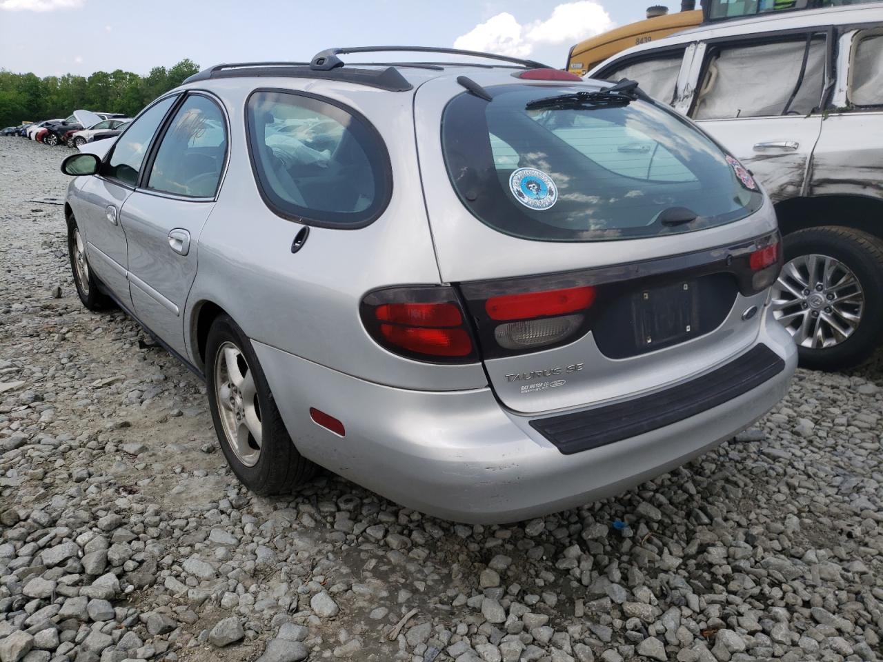 Photo 3 from auction – 2003 FORD TAURUS SE with VIN 1FAHP58U23A194862