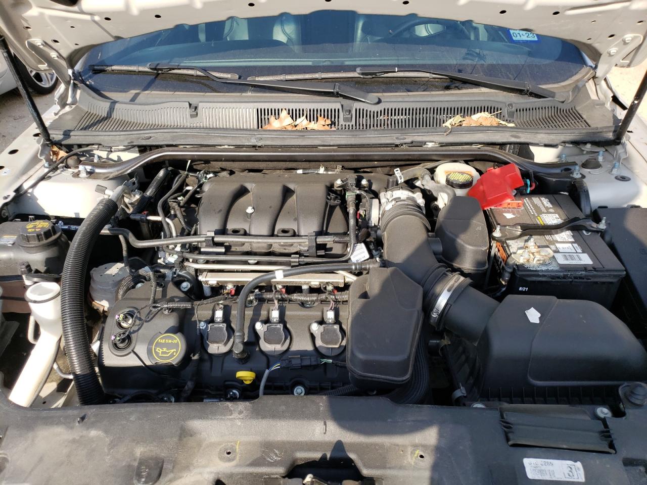 Photo 7 from auction – 2018 FORD TAURUS LIM with VIN 1FAHP2F8XJG102315