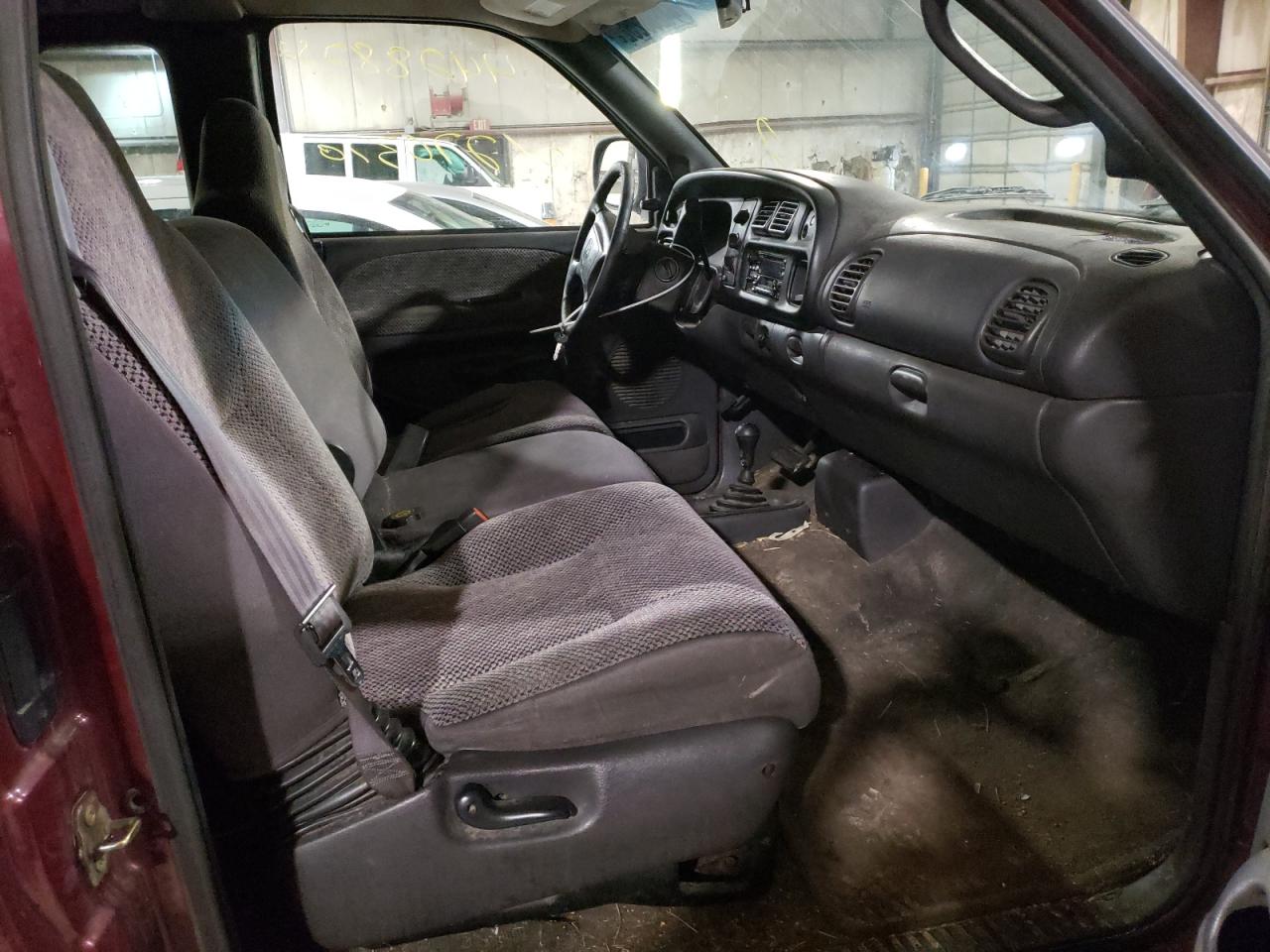 Zdjęcie 5 z aukcji – 2001 DODGE RAM 1500 z VIN 3B7HF13Y01M549821