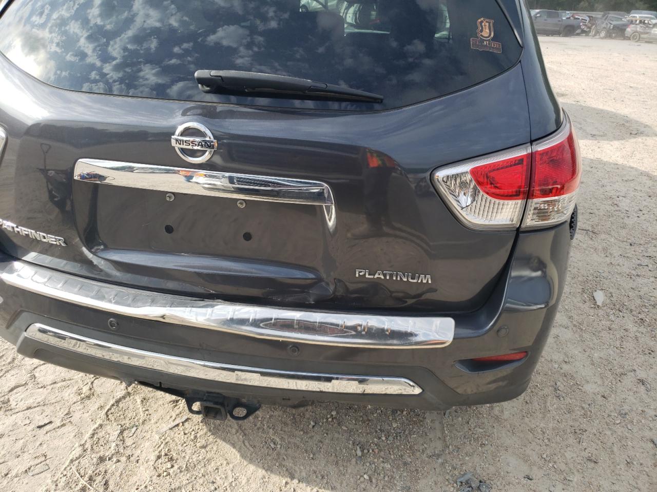 Photo 9 from auction – 2014 NISSAN PATHFINDER with VIN 5N1AR2MN8EC635917