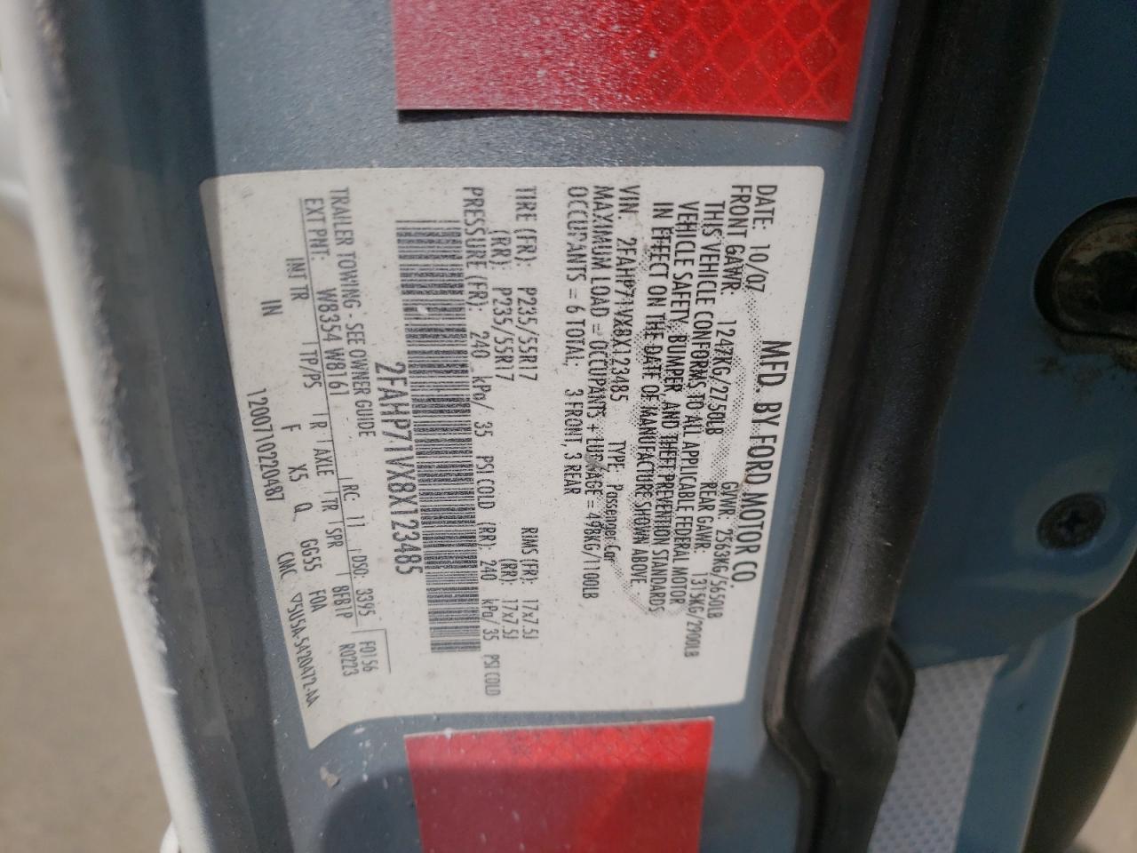 Photo 10 from auction – 2008 FORD CROWN VICT with VIN 2FAHP71VX8X123485