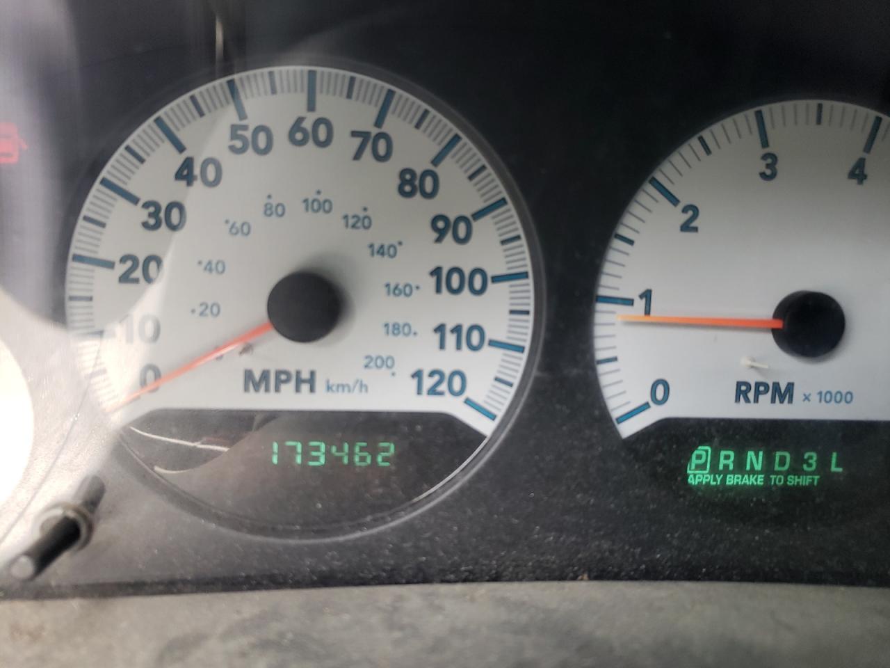 Photo 8 from auction – 2006 DODGE GRAND CARA with VIN 2D4GP44L46R751268
