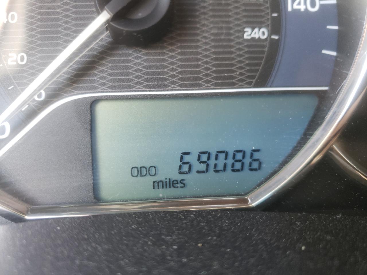 Photo 8 from auction – 2016 TOYOTA COROLLA L with VIN 5YFBURHE3GP498020
